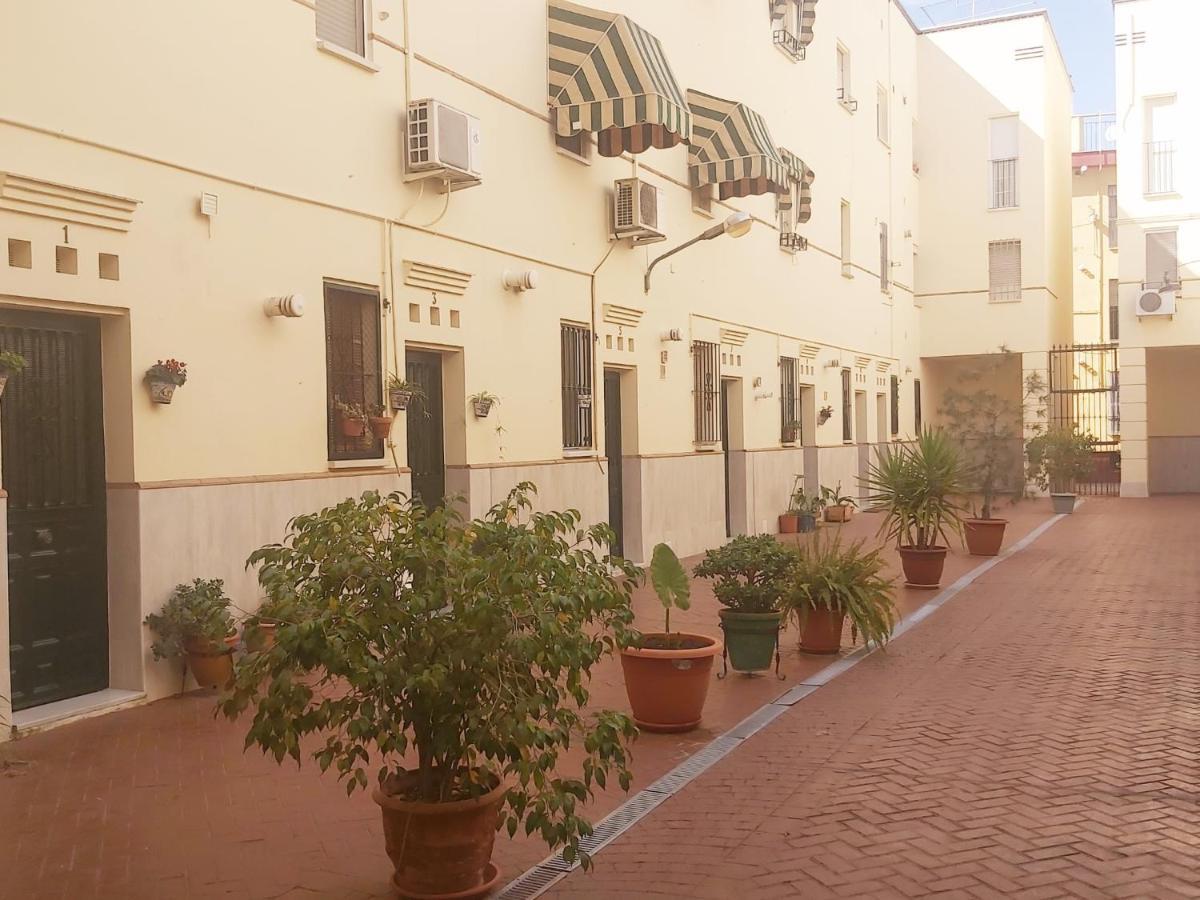 Enladrillada.Parking Incluido.Cuna Del Flamenco Seville Luaran gambar